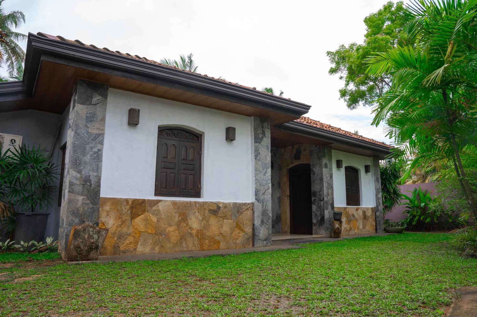 Villa Tangalle Lagoon Luaran gambar