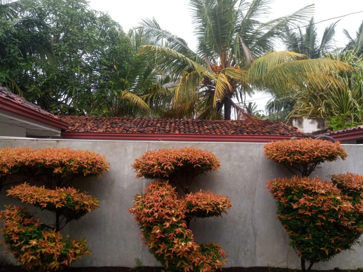 Villa Tangalle Lagoon Luaran gambar